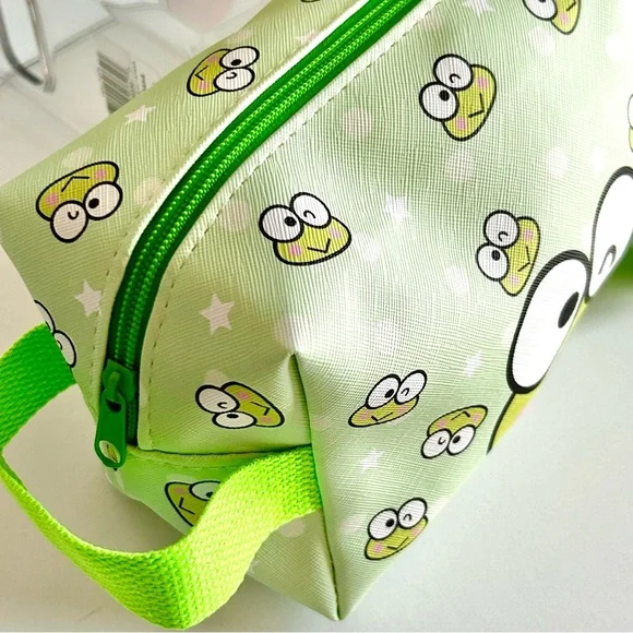 💚Keroppi Lover’s Adorable 5-Piece Bundle - Picture 3 of 8